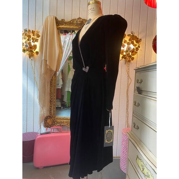 Vintage 1980s black velvet Victor Costa cocktail dress wrap draped rhinestone m - Picture 9 of 11